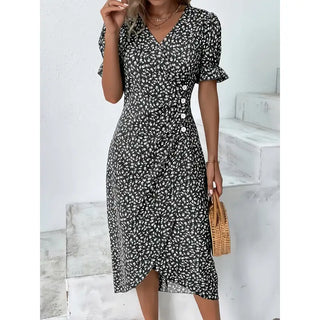 Robe d'Été Chic – LumeLuxe™